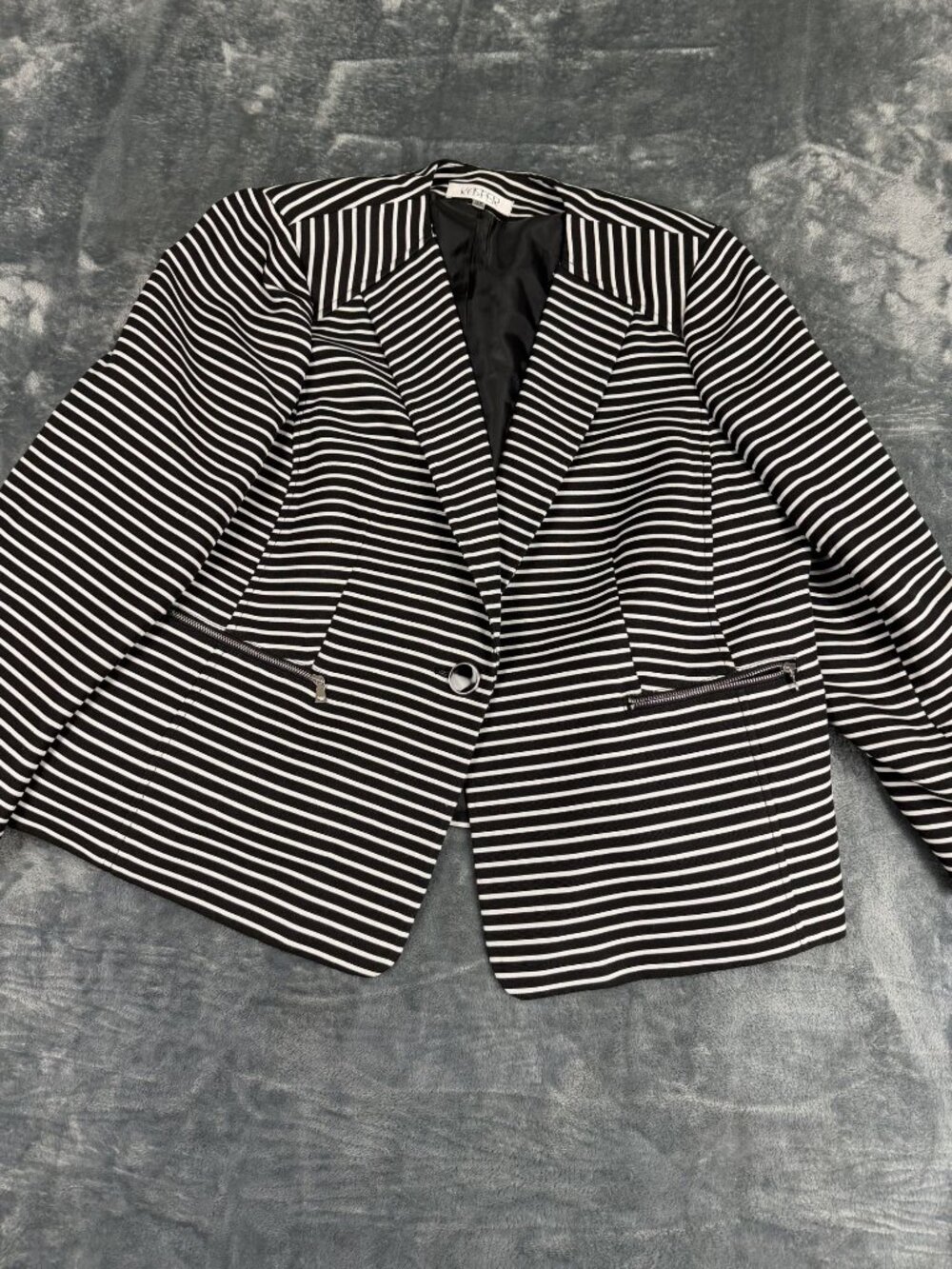 Kasper Womens Black White Striped Single Button Blazer Size 18W
